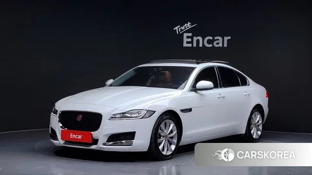 Jaguar XF (X260) 2019 Белый из Кореи