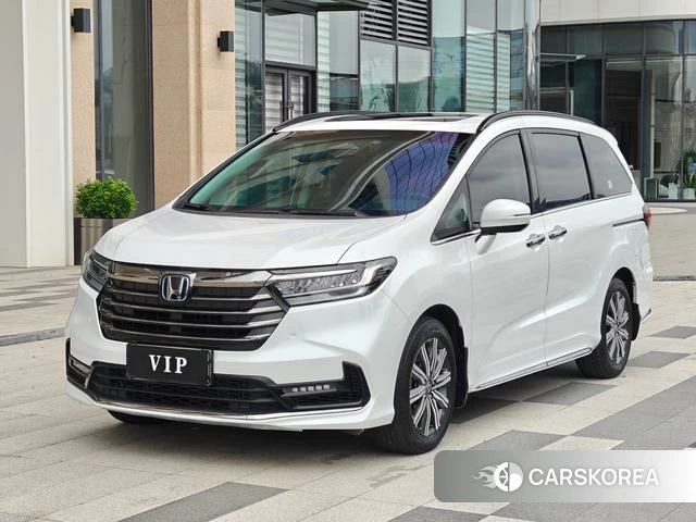 Honda Odyssey 2024 Белый из Китая