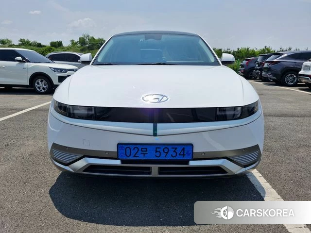 Hyundai Ionic 5 2022 Белый из Кореи