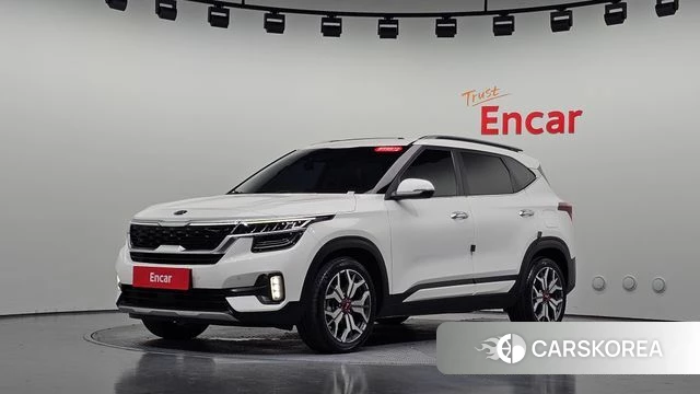 Kia Seltos 2020 Белый из Кореи