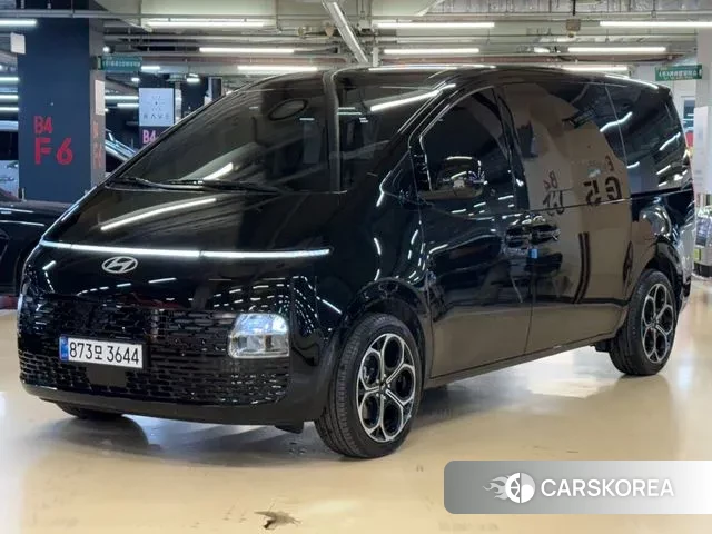 Hyundai Staria 2024 Черный из Кореи