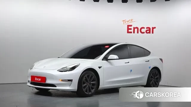 Tesla Model 3 2022 Белый из Кореи