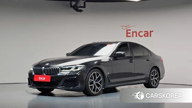 BMW 5 Series (G30) 2023 Серый из Кореи