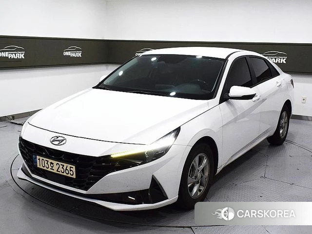 Hyundai Avante (CN7) 2021 Белый из Кореи