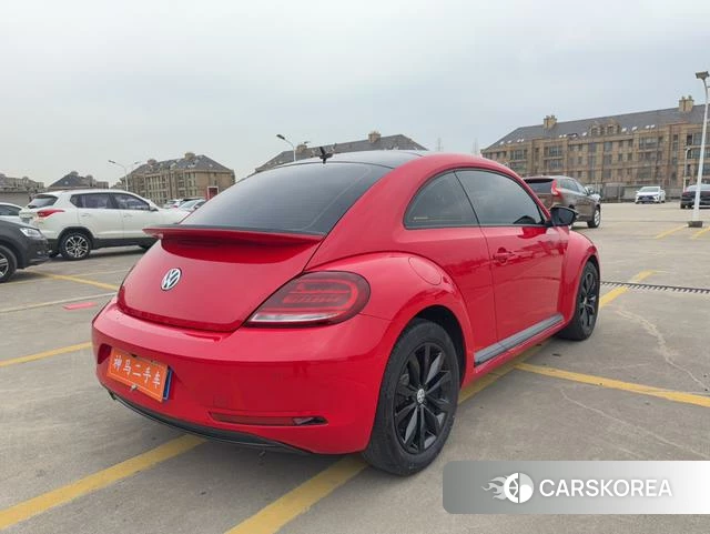 Volkswagen Beetle 2018 Красный из Китая