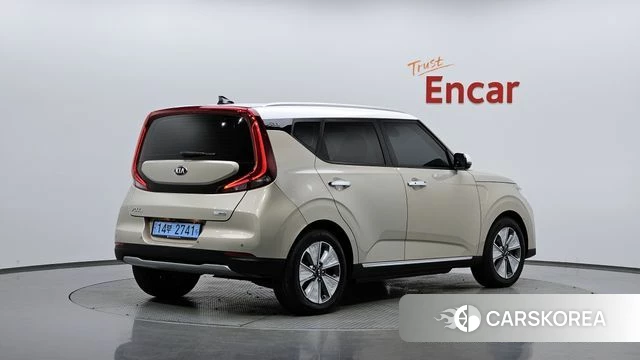 Kia Soul Booster EV 2019 Песочный из Кореи