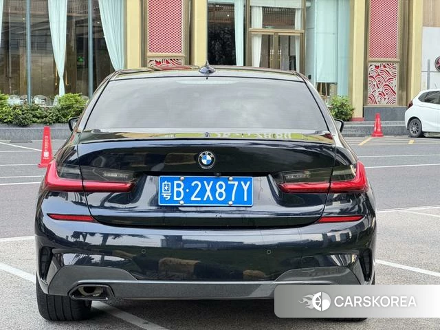 BMW 3 series 2021 Черный из Китая