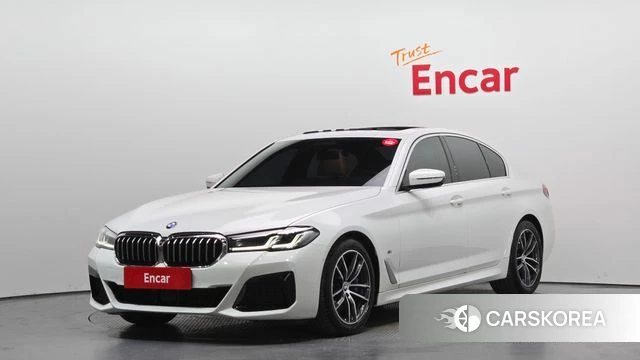 BMW 5 Series (G30) 2023 Белый из Кореи