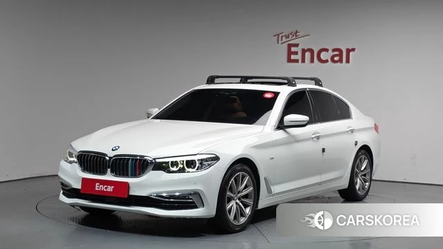 BMW 5 Series (G30) 2018 Белый из Кореи
