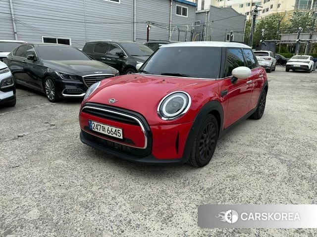 Mini Cooper 2023 Красный из Кореи