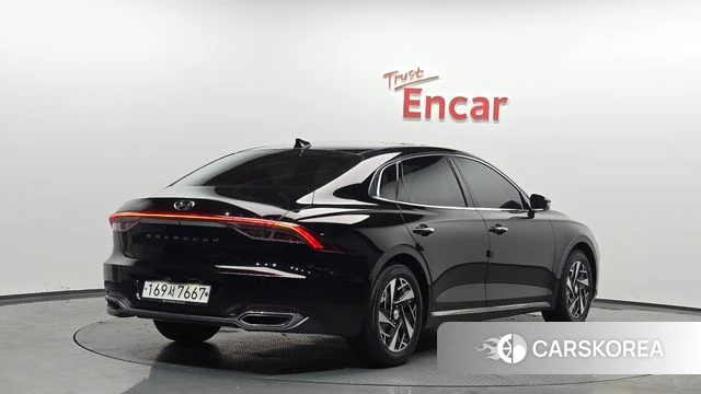 Hyundai The New Grandeur IG Hybrid 2020 Черный из Кореи