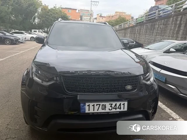 Land Rover Discovery 5 2018 Черный из Кореи