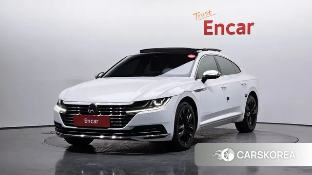 Volkswagen Arteon 2019 Белый из Кореи