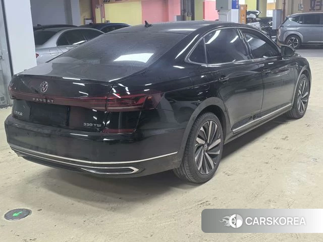 Volkswagen Passat 2023 Черный из Китая