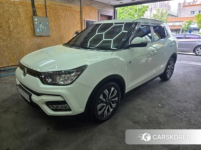 Ssangyong Tivoli Armor 2019 Белый из Кореи