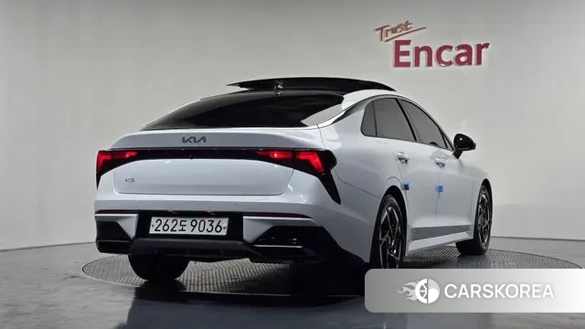 Kia The New K5 3rd generation 2024 Белый из Кореи