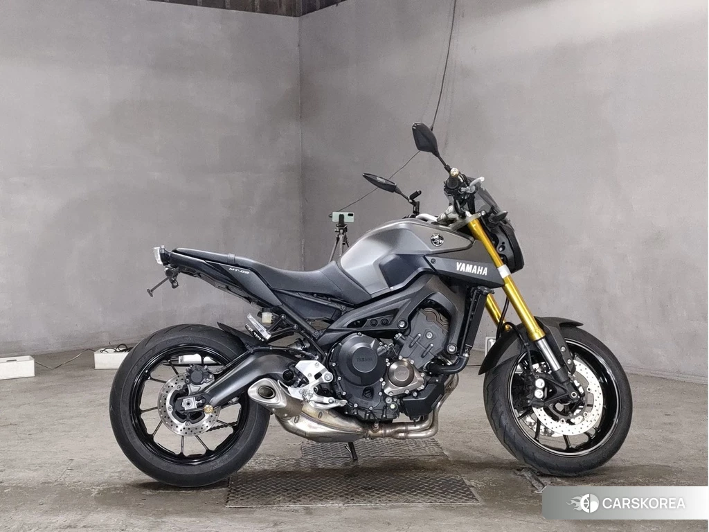Проданный Yamaha MT-09 id 4164084 из Японии