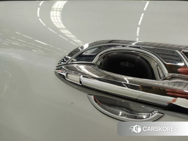 Toyota Fenglanda 2023 Белый из Китая
