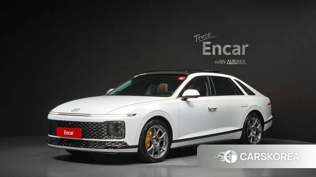 Hyundai Grandeur Hybrid (GN7) 2023 Белый из Кореи