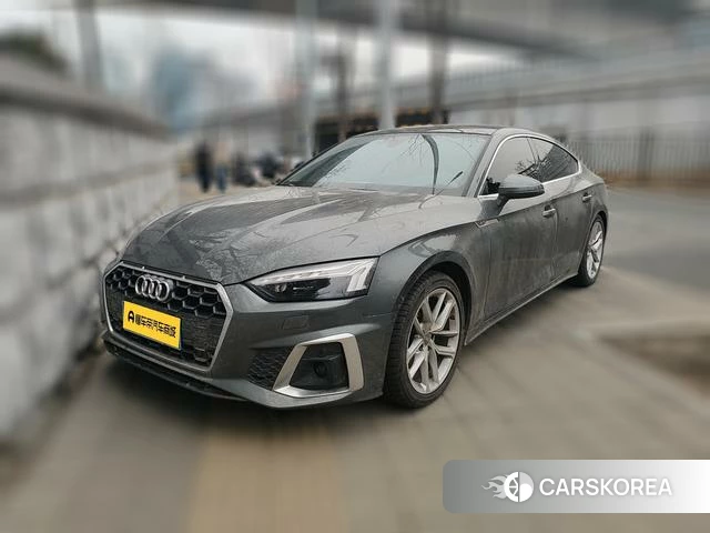 Audi A5 2024 Темно-серый из Китая