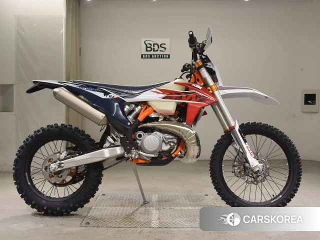 Проданный KTM 250 EXC-F SIX DAYS 2023 из Японии