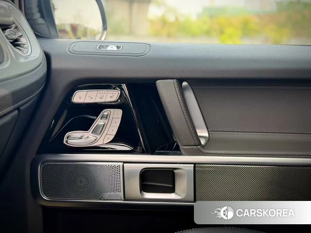Mercedes-Benz G-class 2023 Белый из Китая