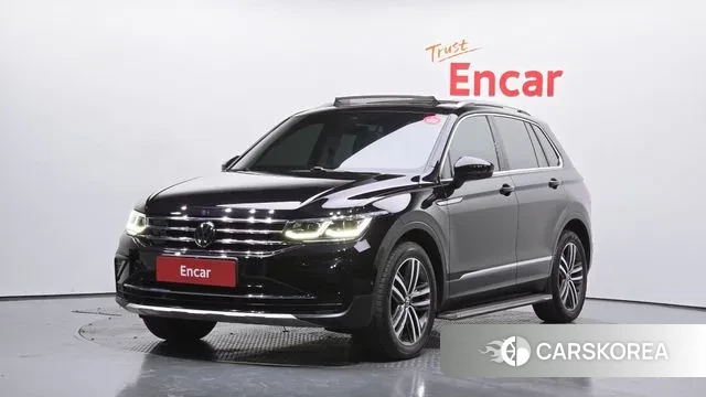 Volkswagen Tiguan second Generation 2022 Черный из Кореи
