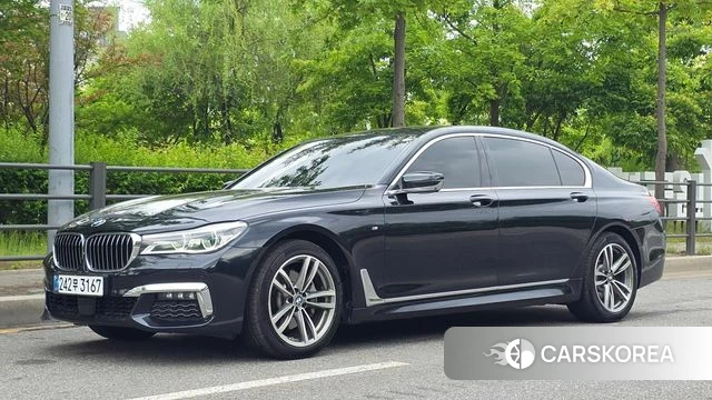 BMW 7 Series (G11) 2018 Черный из Кореи