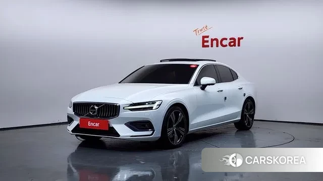 Volvo S60 3rd generation 2021 Белый из Кореи