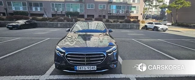 Mercedes-Benz E-Class W214 2024 Серый из Кореи