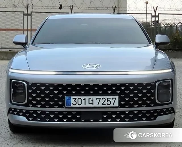 Hyundai Grandeur (GN7) 2024 Серый из Кореи
