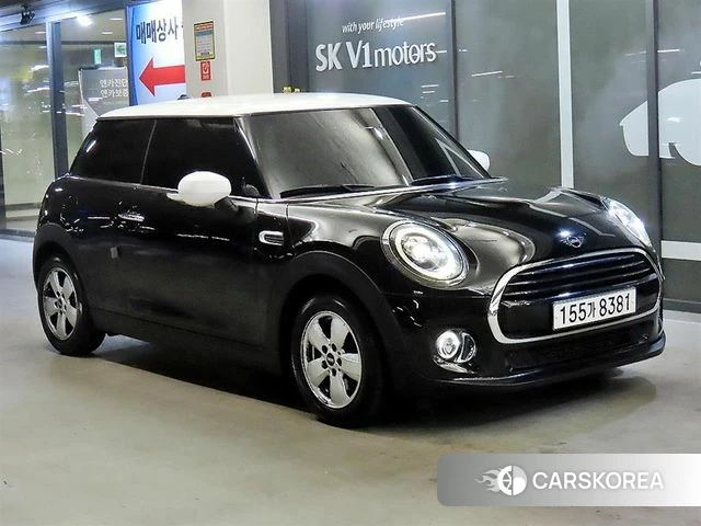 Mini Cooper 2020 Черный из Кореи