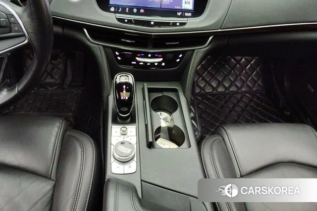 Cadillac CT6 2021 Черный из Китая