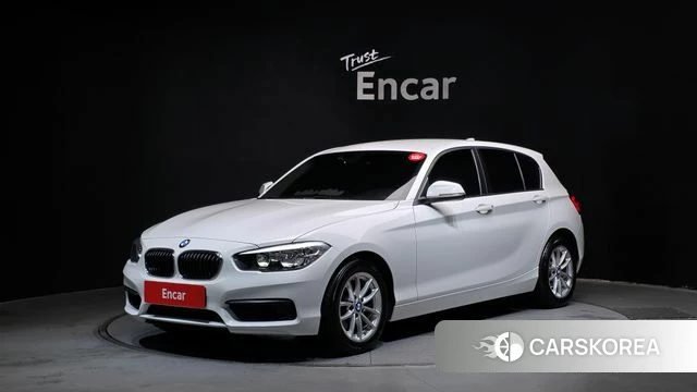 BMW 1 Series (F20) 2018 Белый из Кореи