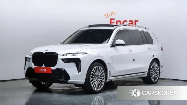 BMW X7 (G07) 2021 Белый из Кореи