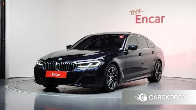 BMW 5 Series (G30) 2021 Черный из Кореи