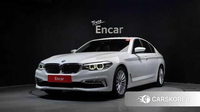 BMW 5 Series (G30) 2019 Белый из Кореи