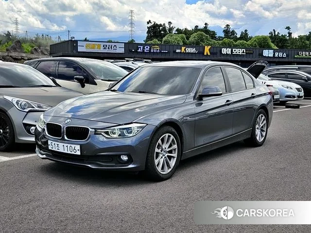 BMW 3 Series (F30) 2018 Серый из Кореи