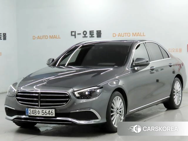 Mercedes-Benz E-Class W213 2020 Серый из Кореи