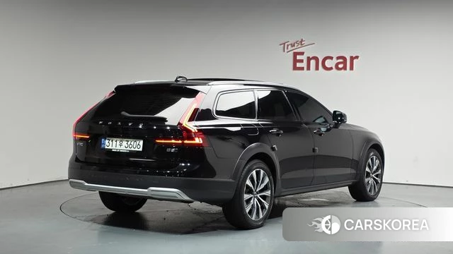 Volvo V90 Cross-Country 2020 Черный из Кореи