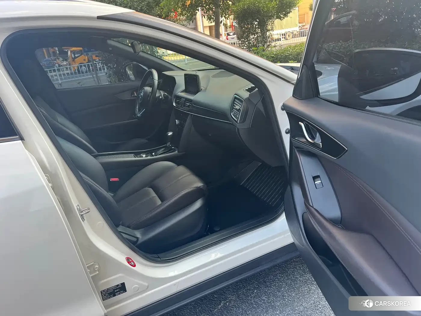 Mazda CX-4 2020 Белый из Китая
