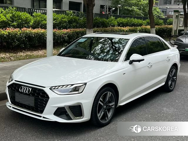 Audi A4L 2021 Белый из Китая