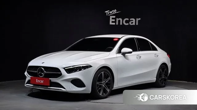 Mercedes-Benz A-Class W177 2024 Белый из Кореи