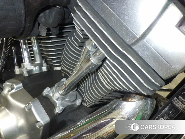 Engine photo
