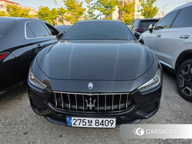 Maserati Ghibli 2019 Черный из Кореи