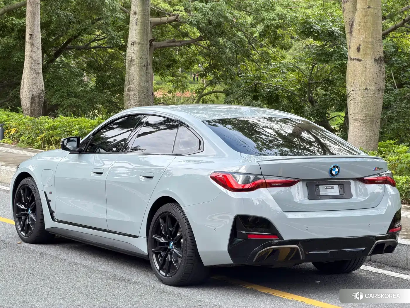 BMW i4 2024 Silver/gray из Китая