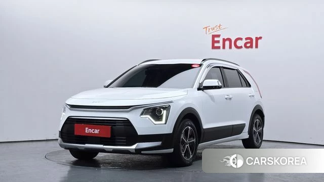 Kia Di Ol Nu Niro 2025 Белый из Кореи