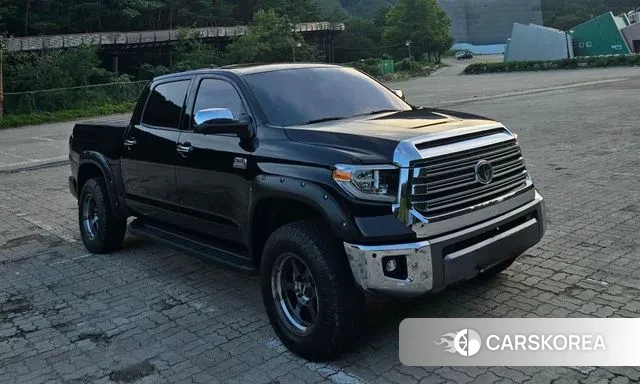 Toyota Tundra 2021 Черный из Кореи