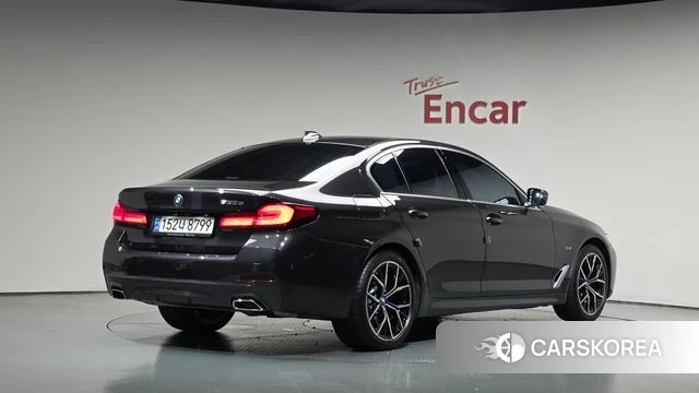 BMW 5 Series (G30) 2022 Серый из Кореи