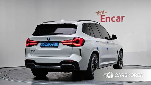 BMW iX3 2022 Белый из Кореи